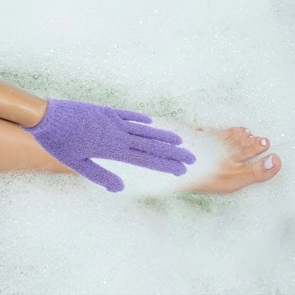 Spa april bath & shower lavender infused exfoliating glove - Picture 4 of 4